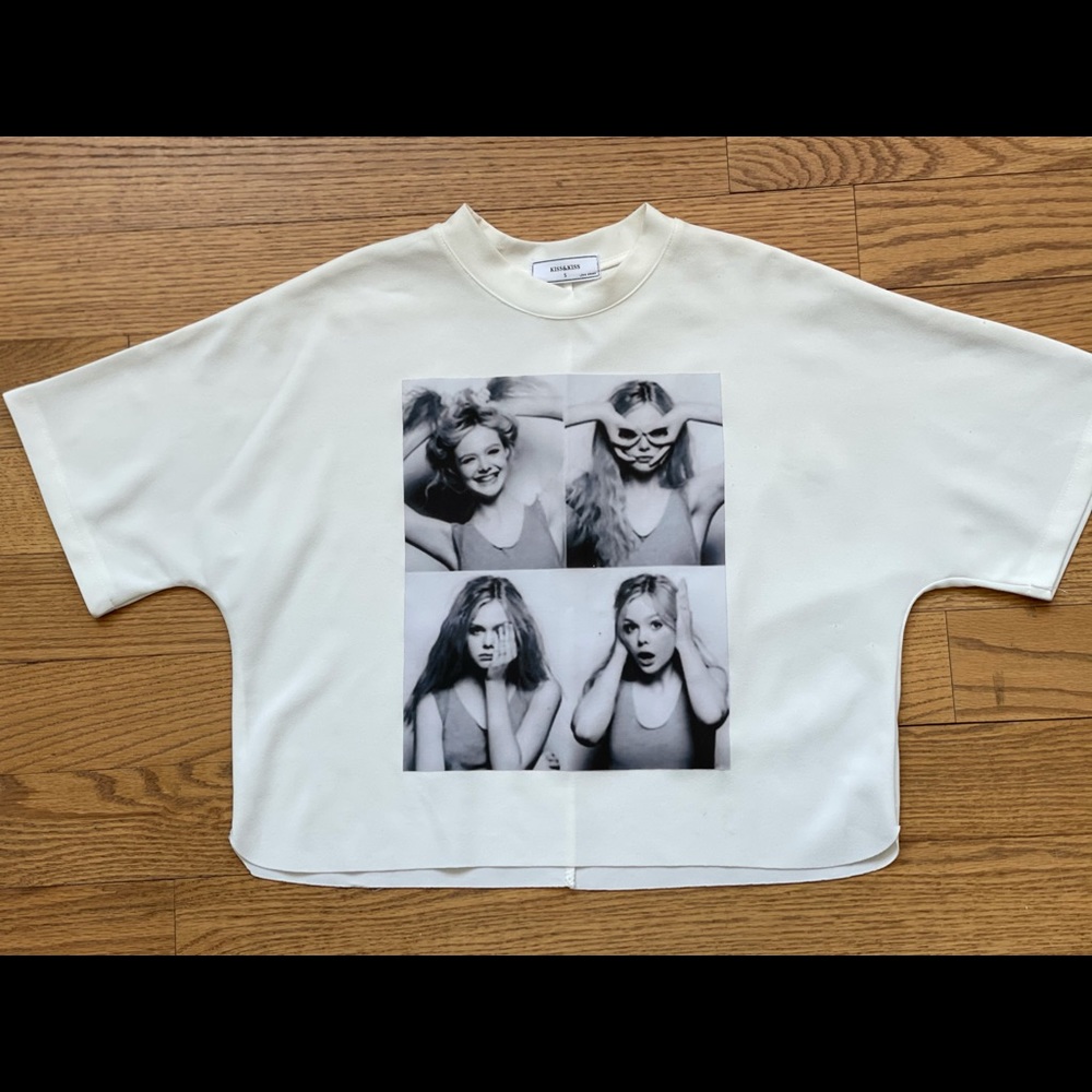 White and Black cropped graphic blouse